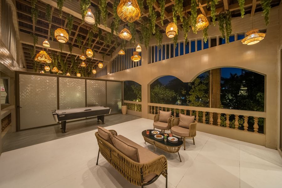 Lush garden and grounds of Vanilla Estate Lonavala